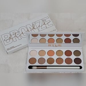 Kylie Cosmetics Bronze Pressed Powder Eyeshadow Palette BNIB